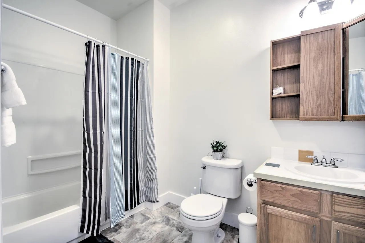 Cozy 2 Bdr Apt At Heart Of Capitol Hill - Apt A Seattle Daire