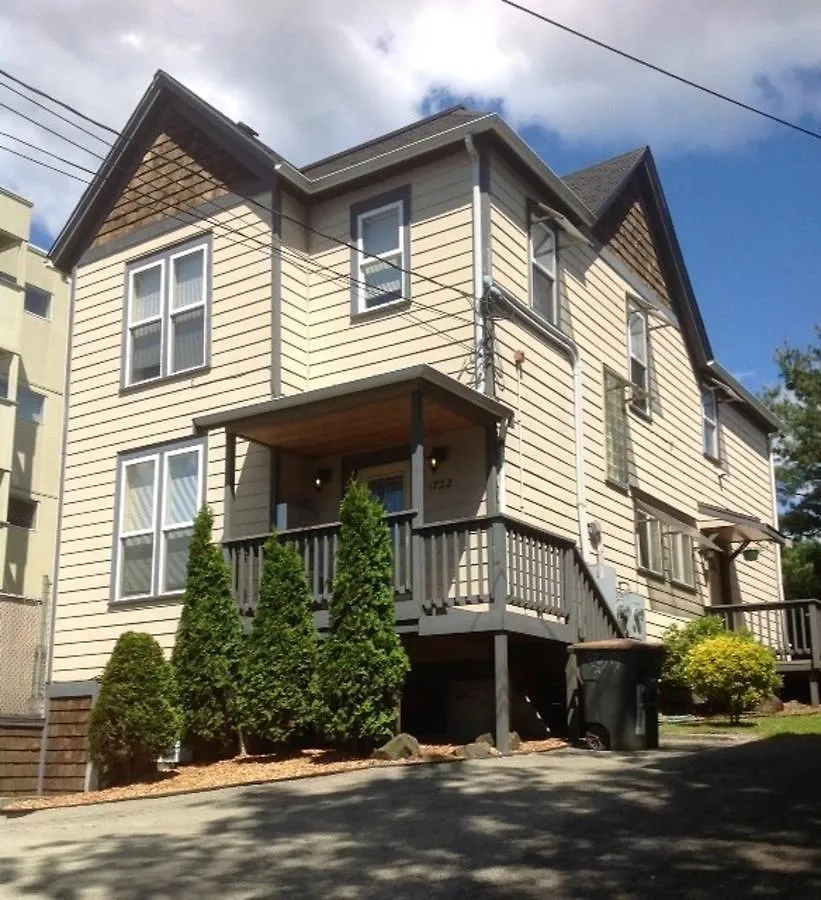 Cozy 2 Bdr Apt At Heart Of Capitol Hill - Apt A Seattle ABD